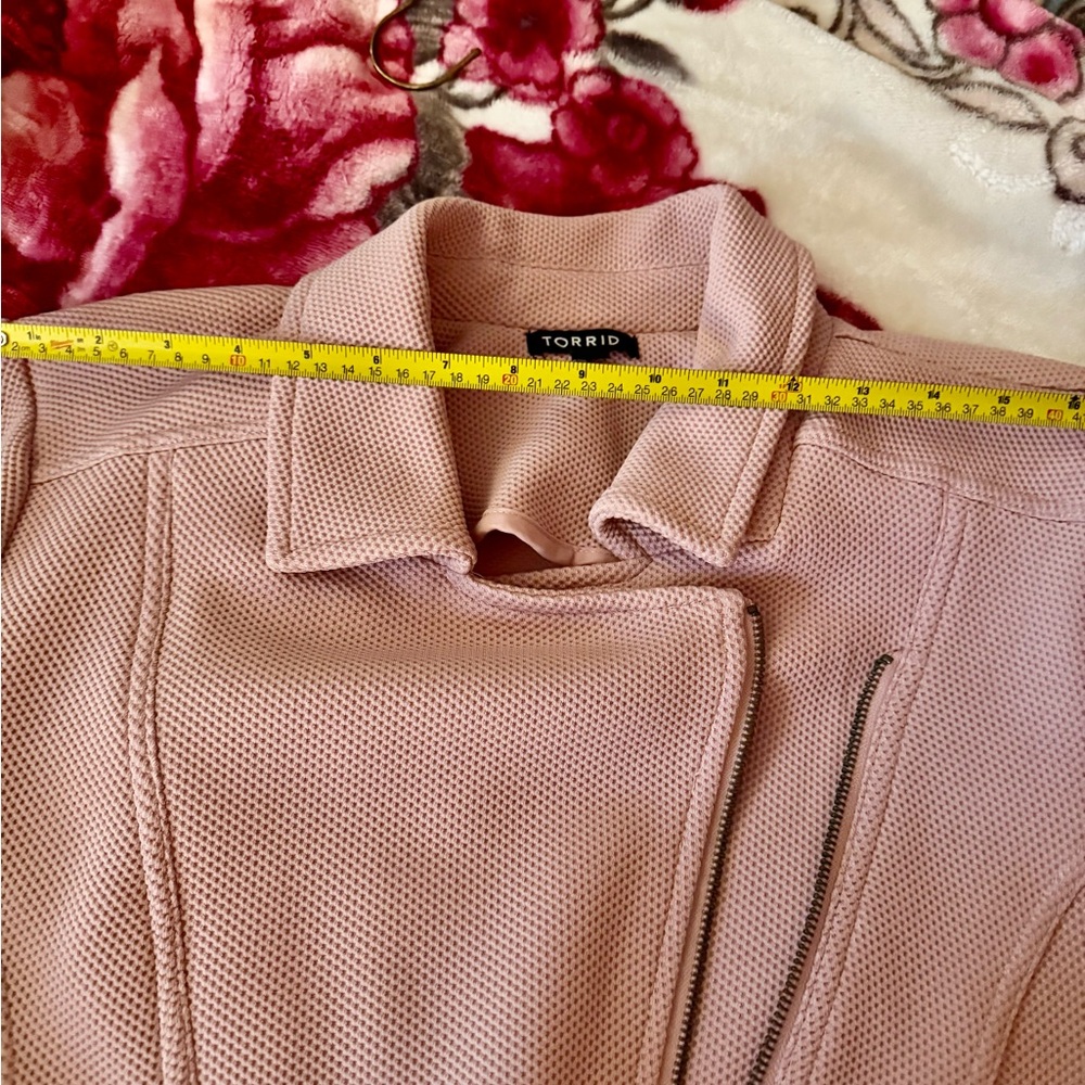 Torrid Pink Cropped Moto Jacket Size: 1 - Picture 11 of 14